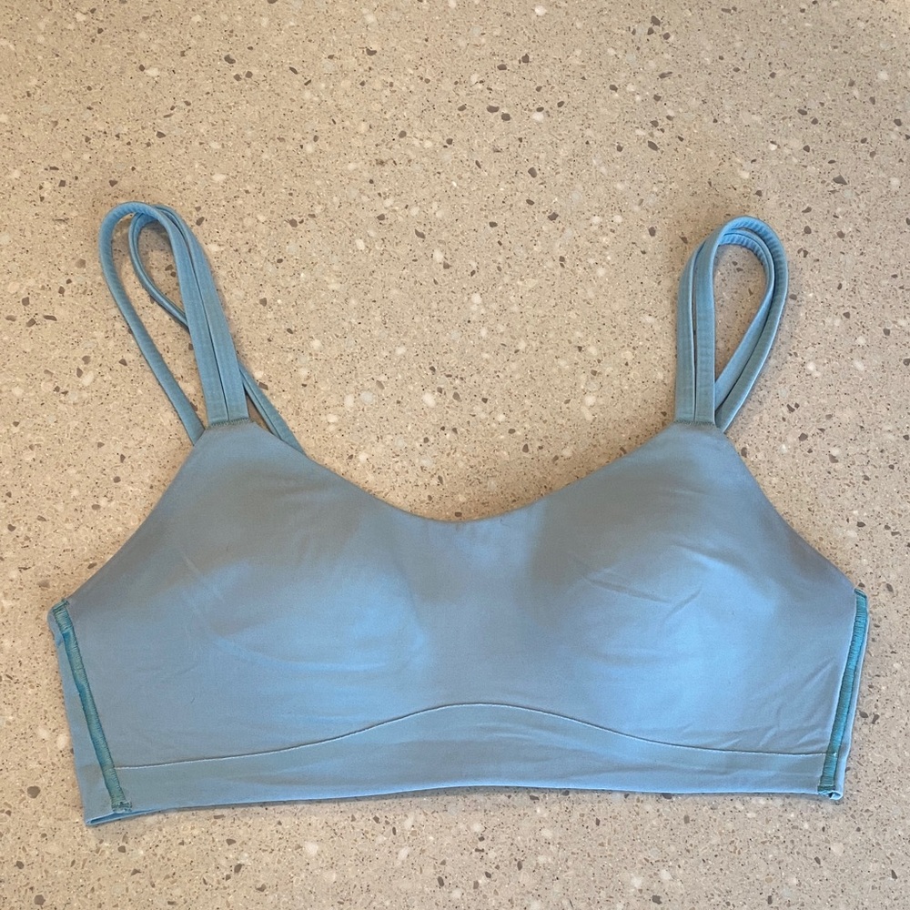 Lululemon Like a Cloud Bra
